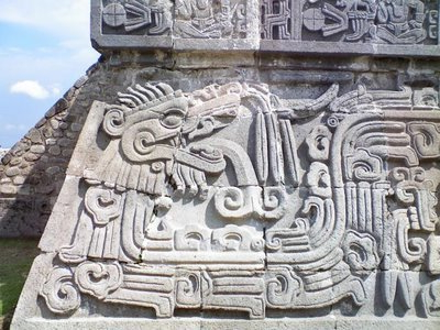Quetzalcóatl sobrerelieve
