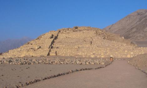 Caral - Pirámide