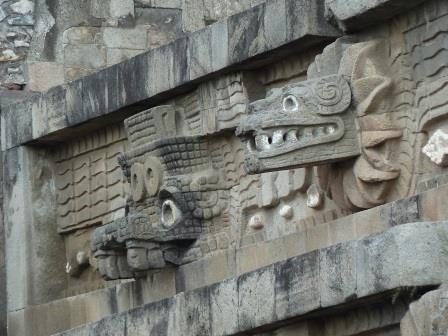 Templo de Quetzalcóatl 