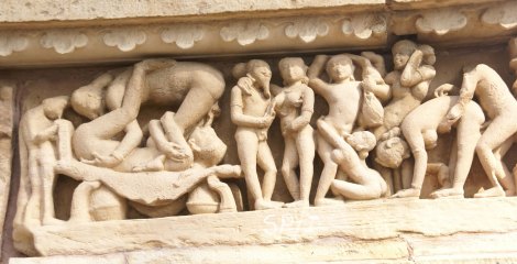 Famous-erotic-sculptures-of-Khajuraho